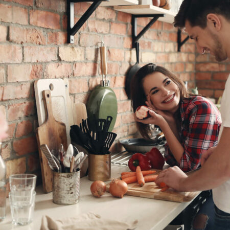 How to Invite a Girl to Live Together? – Take Relationship to the Next Level