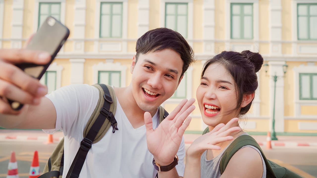 Korean couple met online