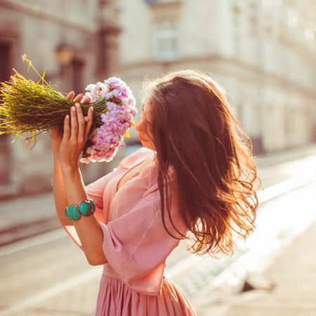 Brides Online: Do Real Women Register on Dating Sites?