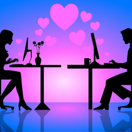 Dating site vs Social Media