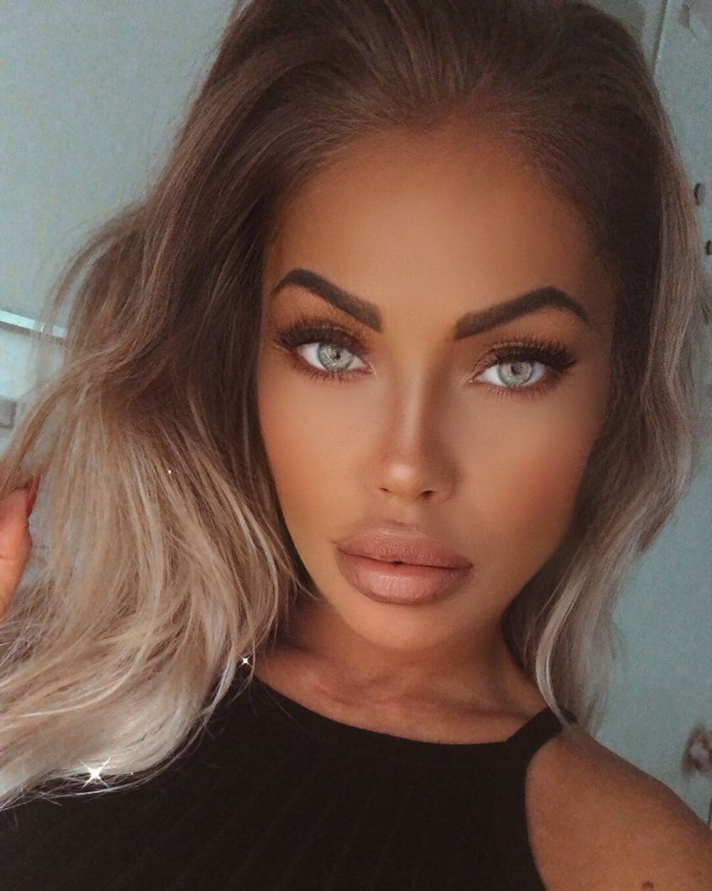 Meet Hungarian Bride