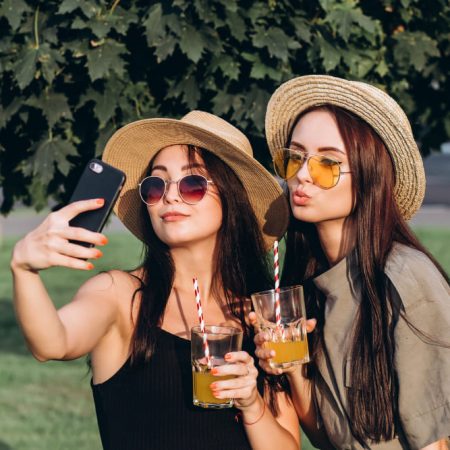 Kazakhstan Women: Sexy But Traditional Wives Online