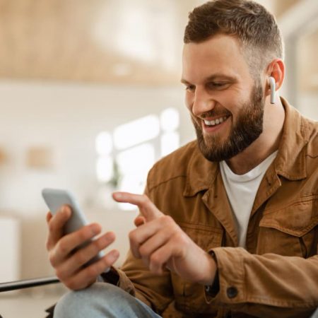 Date Online to Build a Long Term Relationships