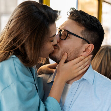 First Kiss Dynamics: When it Feels Right and When It Does Not